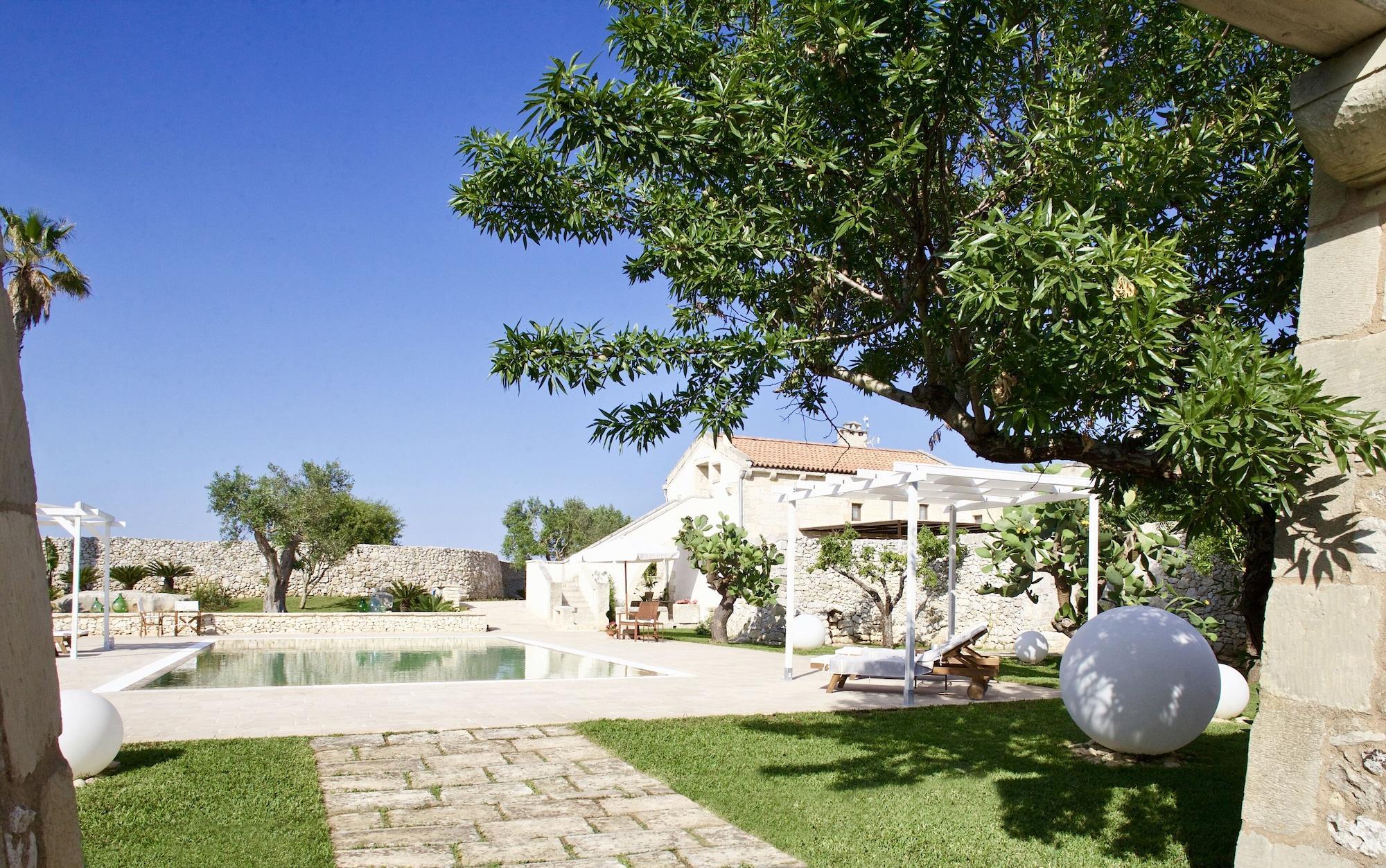 Don Agostino Relais Masseria Martano Exteriör bild
