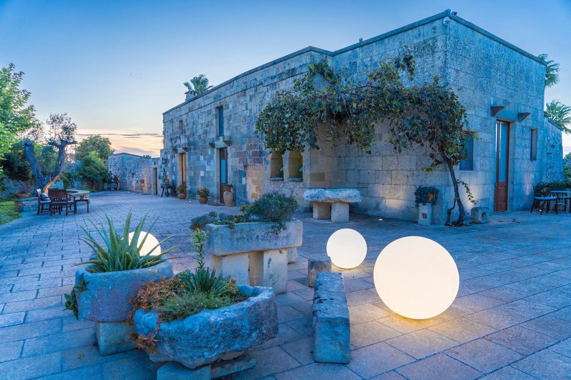 Don Agostino Relais Masseria Martano Exteriör bild