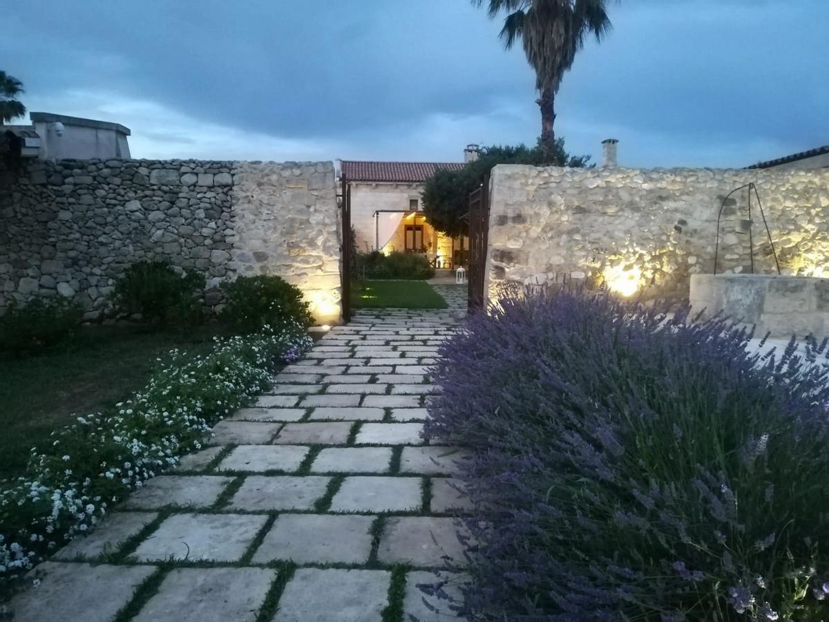 Don Agostino Relais Masseria Martano Exteriör bild